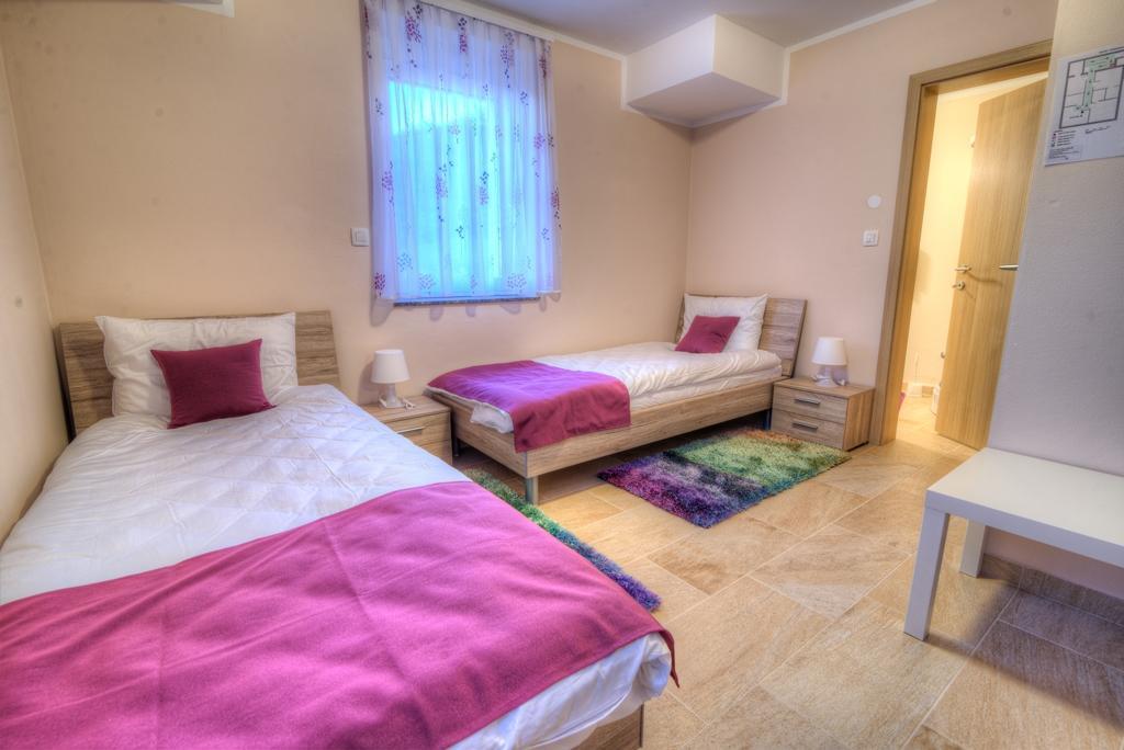 Dobra Hisa Zdravja Cicarija Hotel Golac Kültér fotó