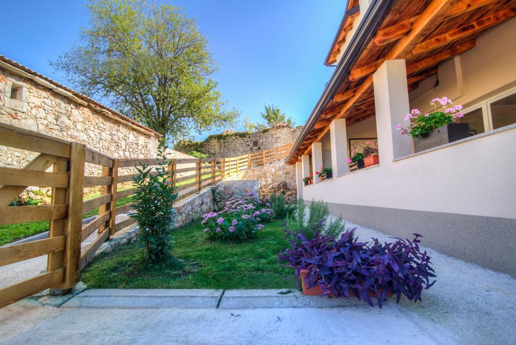 Dobra Hisa Zdravja Cicarija Hotel Golac Kültér fotó